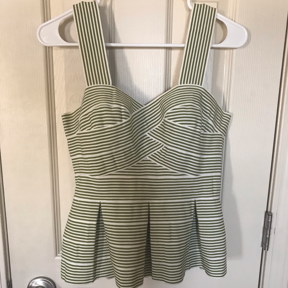 Anthropologie sweetheart tank: SO flattering